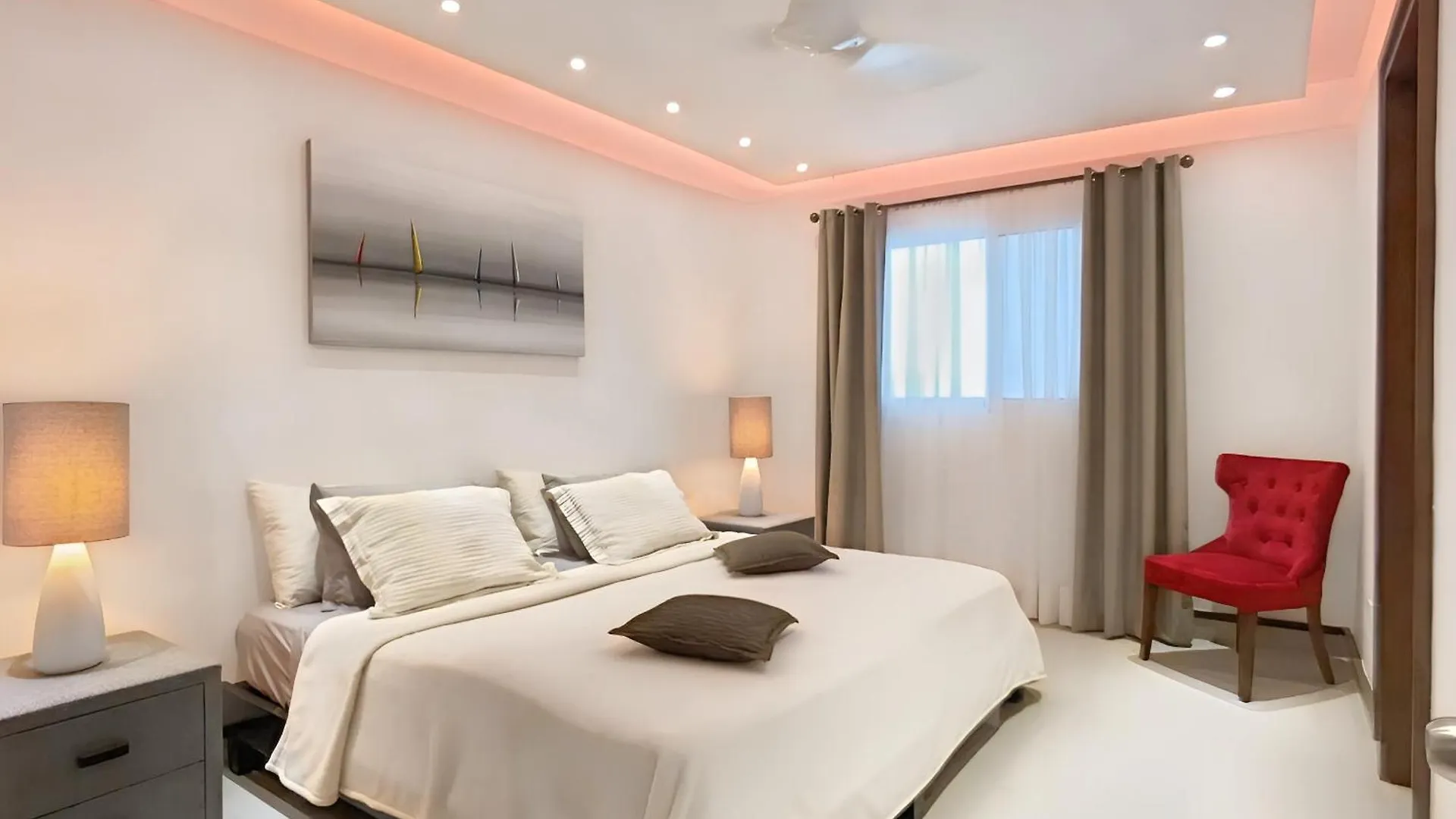 Luxury Duplex -4 Pers- 2Mn Beach&5Th Av, Pool, Gym Playa del Carmen Apartment