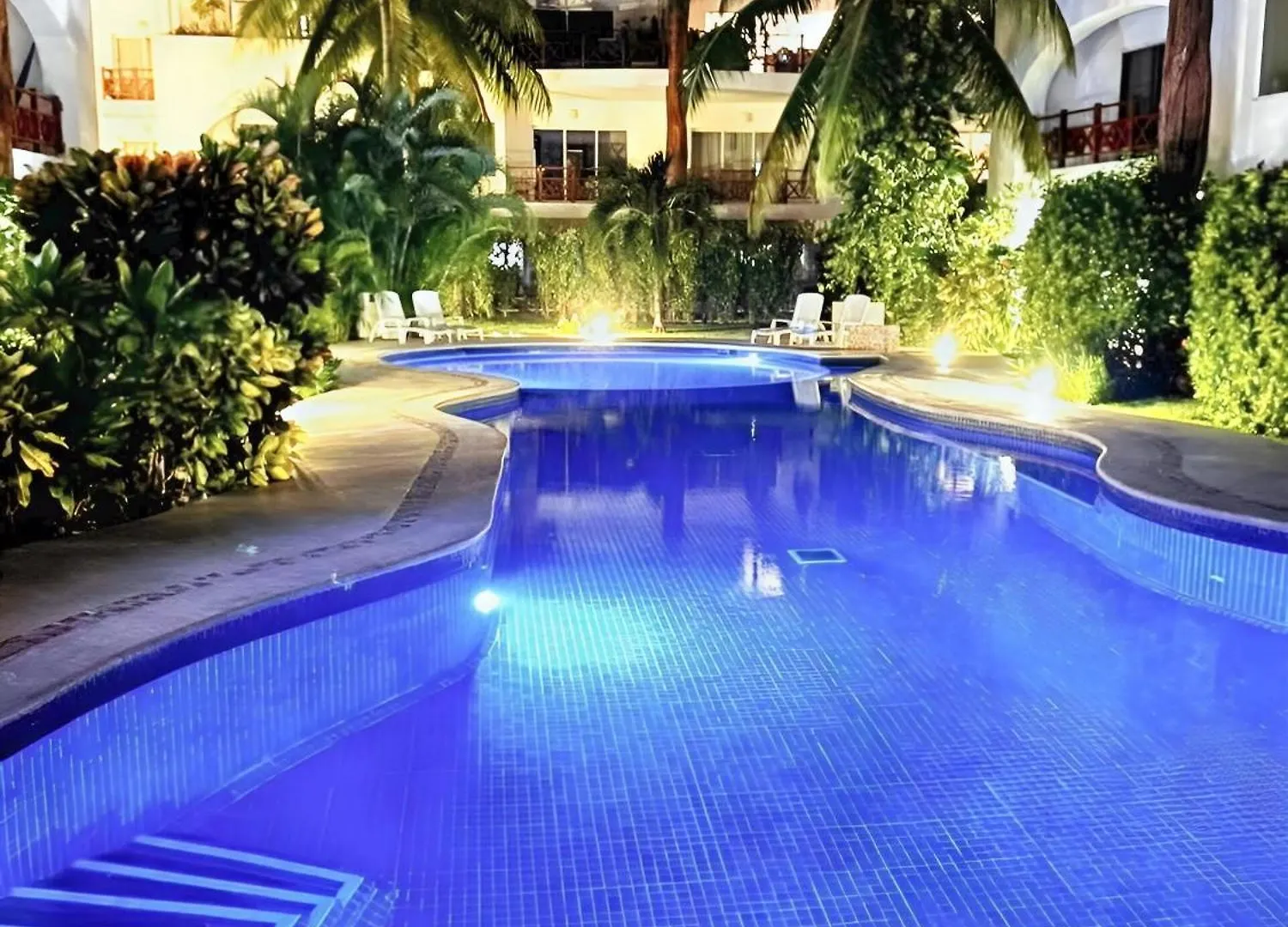 Luxury Duplex -4 Pers- 2Mn Beach&5Th Av, Pool, Gym Playa del Carmen Apartment